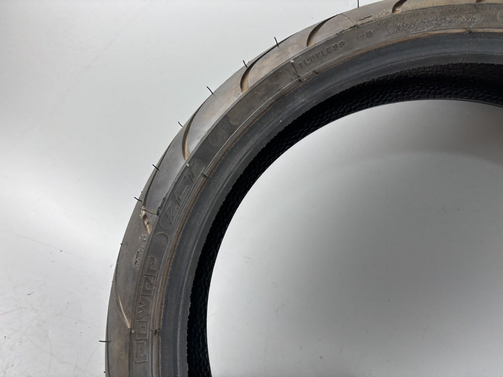 Motorrad Reifen Wheel 120/60 ZR17 Michelin Pilot 12/2022 DOT 5mm