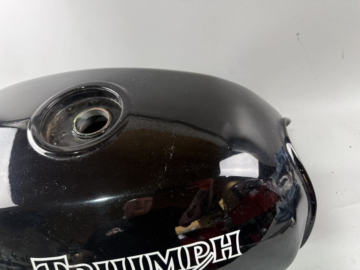 Triumph Speed Triple 900 T300B Tank Benzintank Kraftstoff Fuel Gas Gasoline