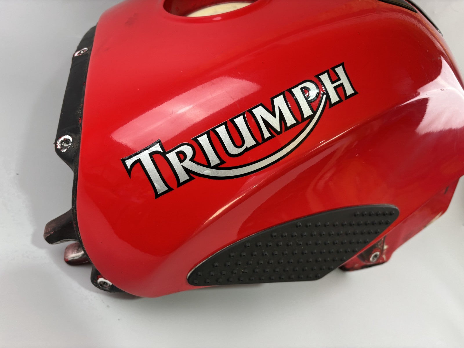 Triumph Daytona 955 T 595 Tank Benzintank Fuel Gas Gasoline Kraftstofftank