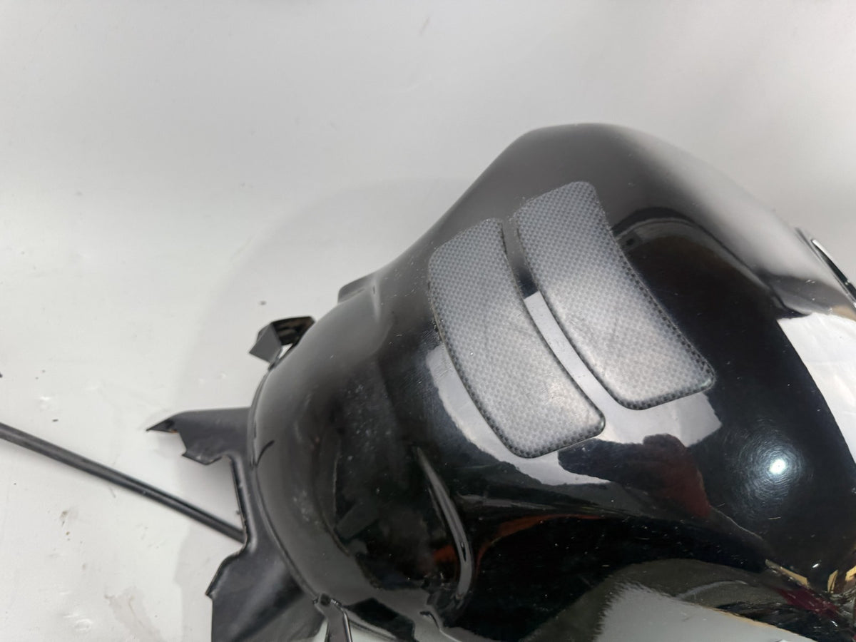 Triumph Speed Triple 900 T300B Tank Benzintank Kraftstoff Fuel Gas Gasoline