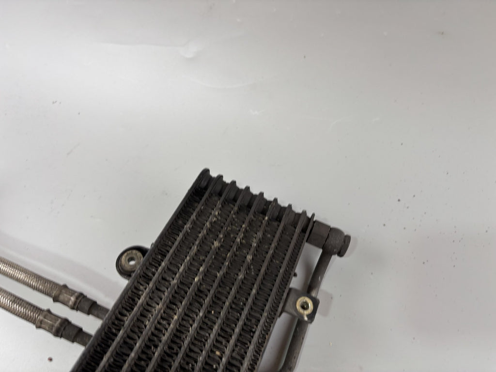 Triumph Daytona 955 T 595 Ölkühler Cooler Engine Motor Oilcooler
