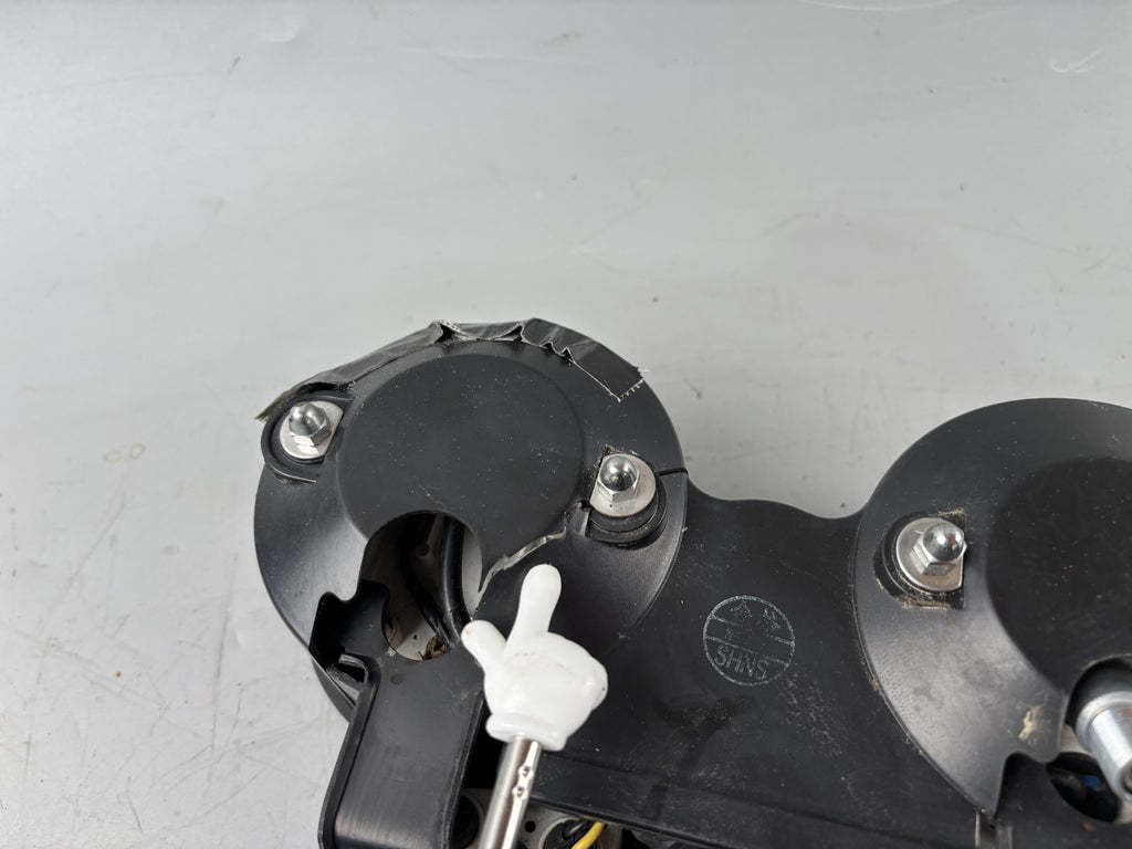 Yamaha YBR 125 RE05 Tacho Cockpit Instrumente DZM Drehzahlmesser Speedometer