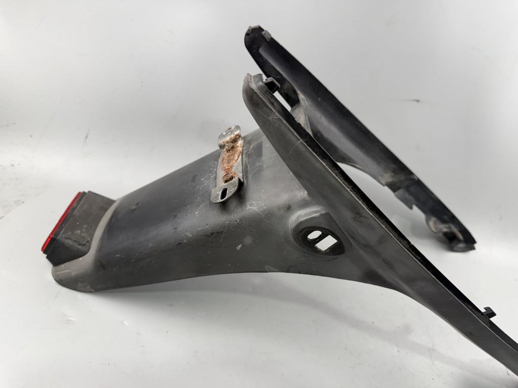 Honda XBR 500 PC15 Kennzeichenhalter Kotflügel hinten Fender Radlauf