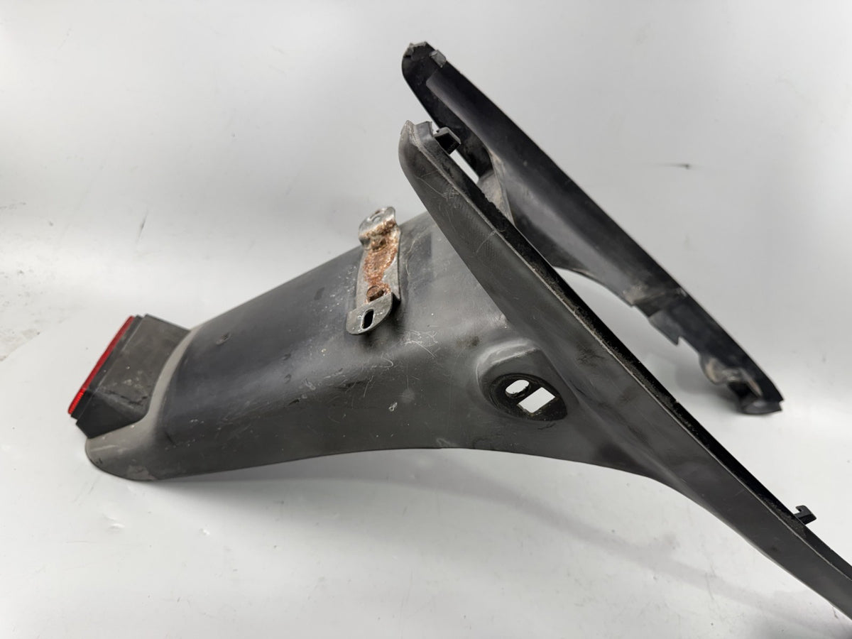 Honda XBR 500 PC15 Kennzeichenhalter Kotflügel hinten Fender Radlauf