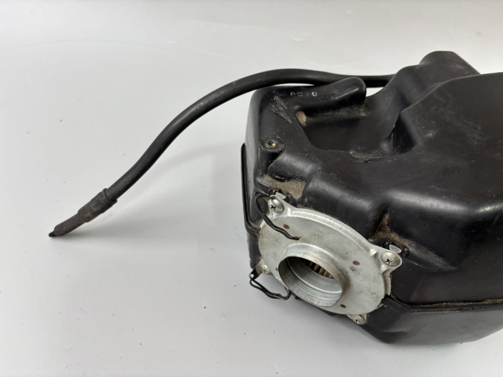 Suzuki GS 500 EU GM51B Luftfilterkasten Airbox Ansaugung Vergaser Luft Air