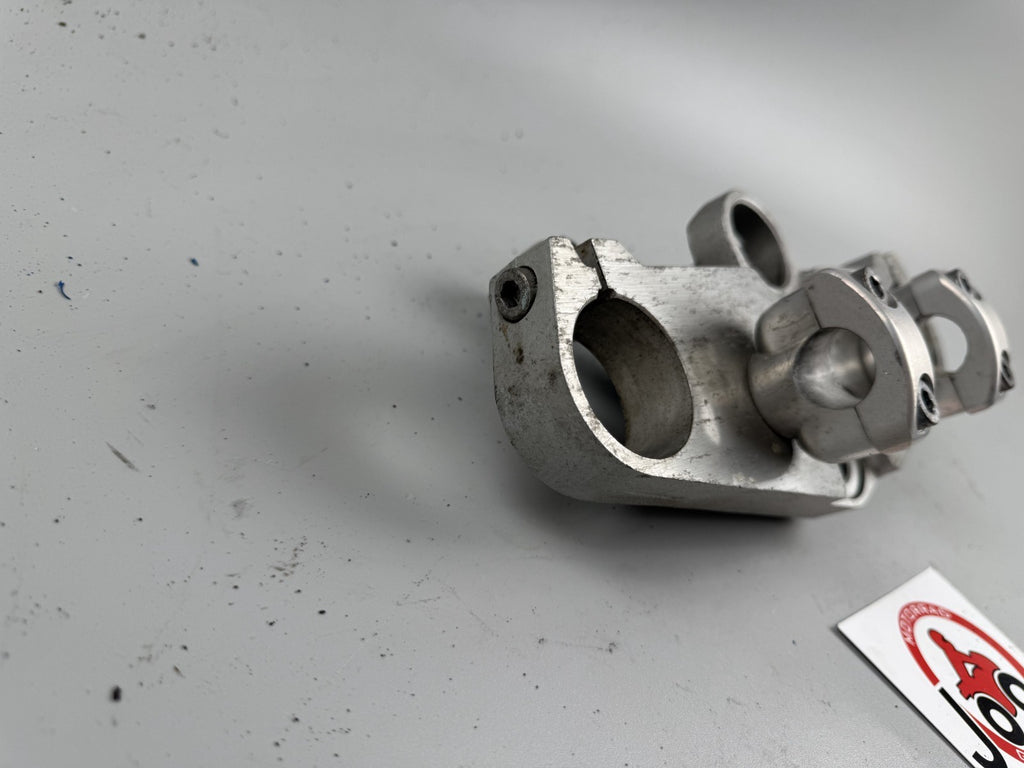 Yamaha XJR1300 RP02 Obere Gabelbrücke Bridge Holder Lenker Handlebar
