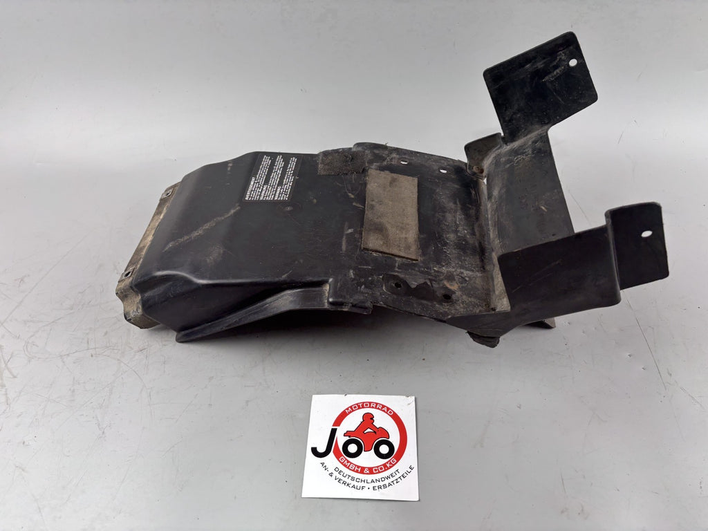 Suzuki GSX-R 750 W GR7BB Heckuntersicht Radlauf Kennzeichen Kotflügel Fender