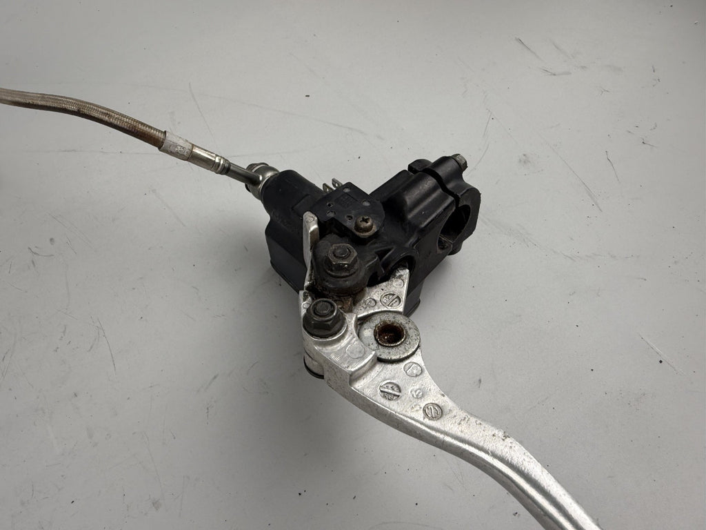 Suzuki GSX750 AE Inazuma Bremse Bremsanlage Brake Sattel Pumpe vorn front