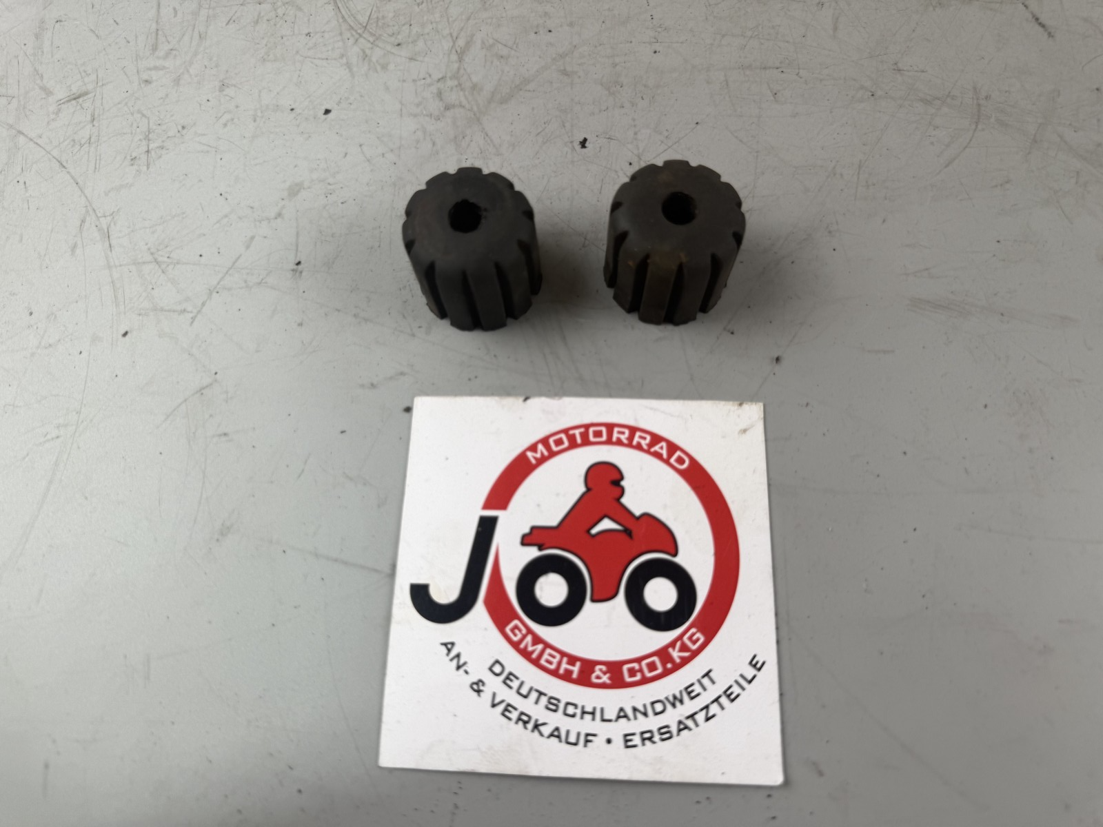 Honda CBF 600 S PC38 Tankgummi Vibrationsschutz Holder Rubber