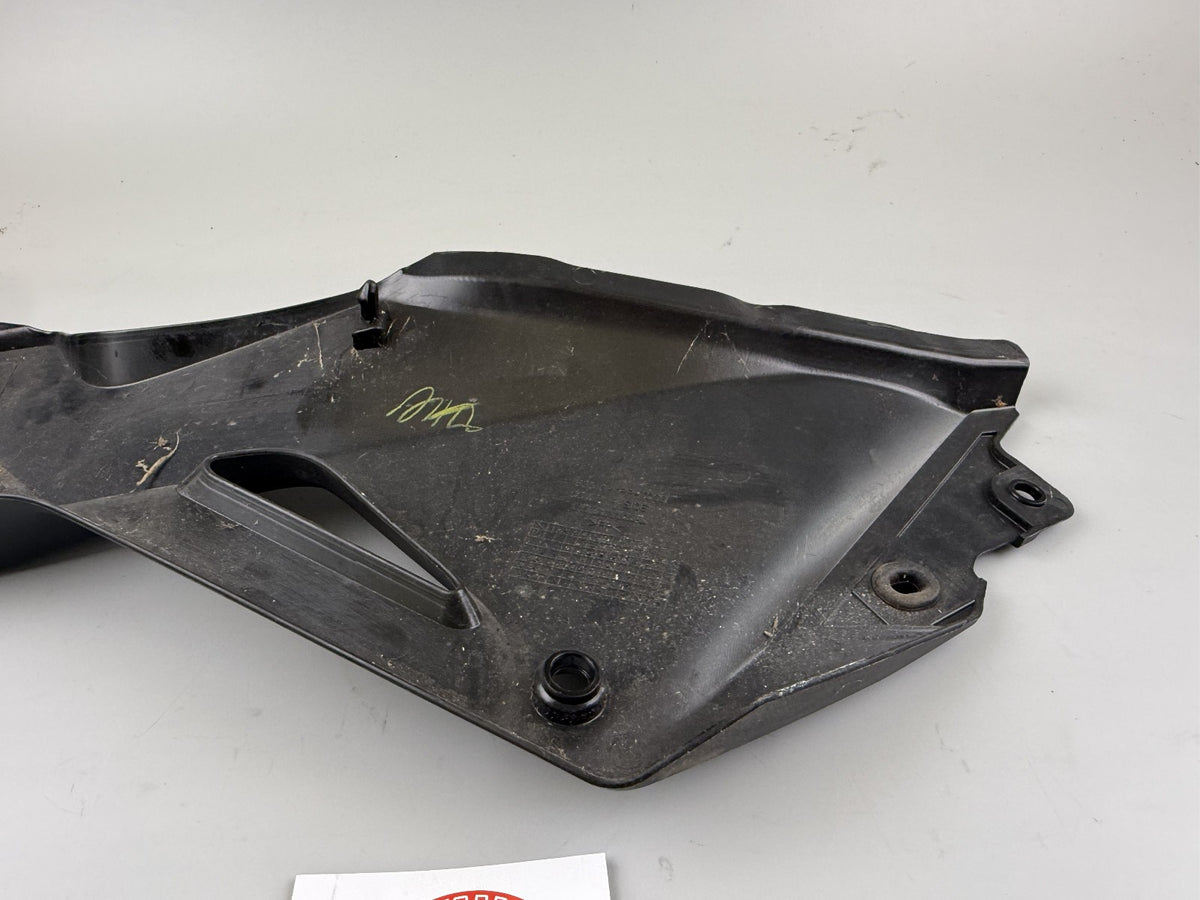 Honda CBR125 JC50 Seitenverkleidung Sidecover Side Abdeckung Deckel rechts right