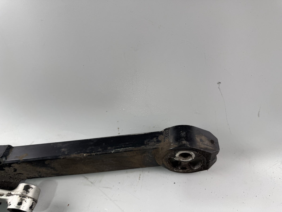 Triumph Speed Triple 900 T300B Schwinge Schwingarm Swing Swingarm Aufhängung