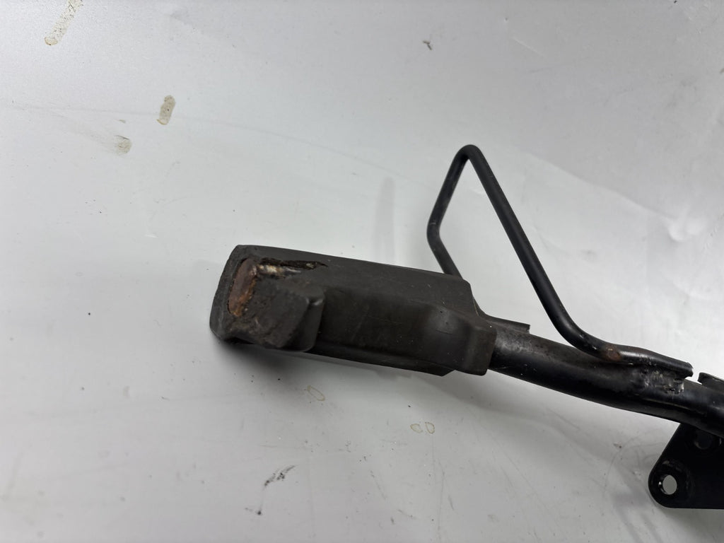 Yamaha YBR 125 RE05 Fußrastenanlage Foot Step Hangers rechts links front vorne