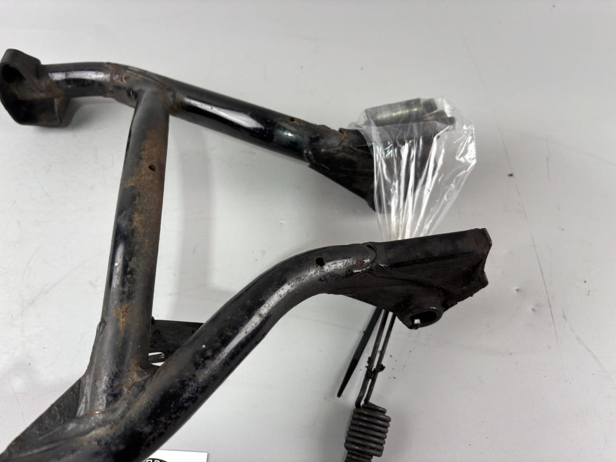 Suzuki GSX 750 F AK11 Hauptständer Mainstand Holder Halter
