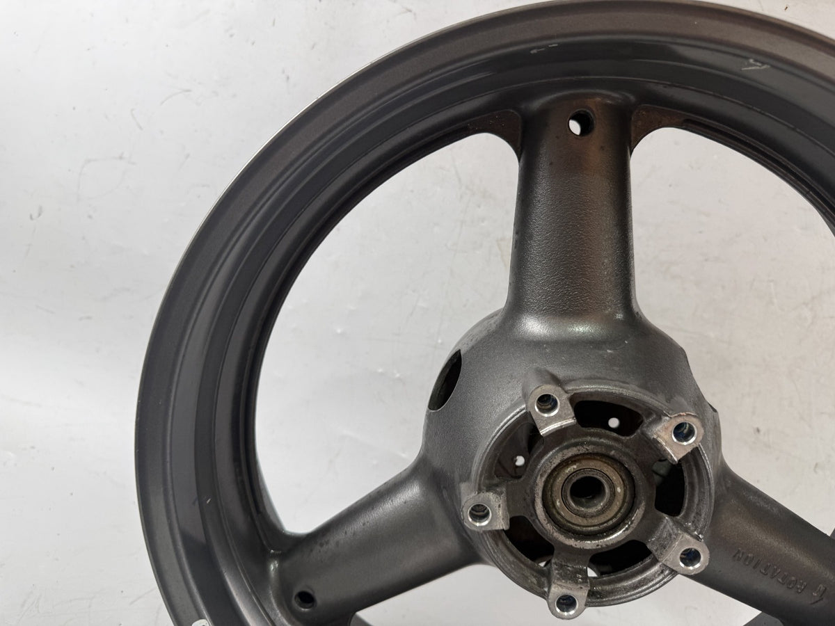 Suzuki SV650 N AV Hinterradfelge Wheel Felge hinten back Rad RIM