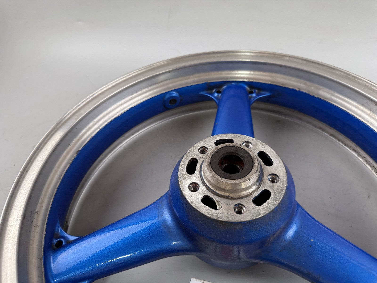 Kawasaki ZR-7 ZR750F Vorderradfelge Rim vorne front Rad