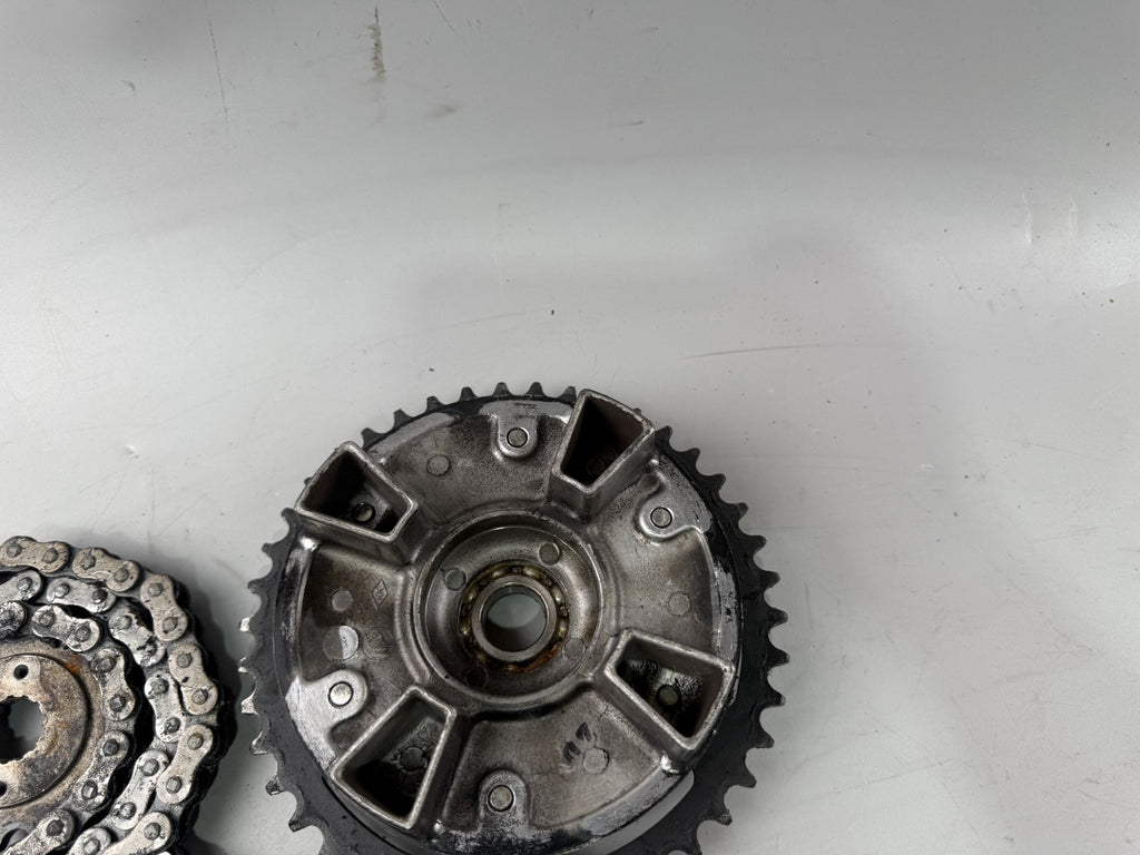 Kawasaki EX500A GPZ500S Kettensatz Kettenkit Chain Ritzel Kettenradträger