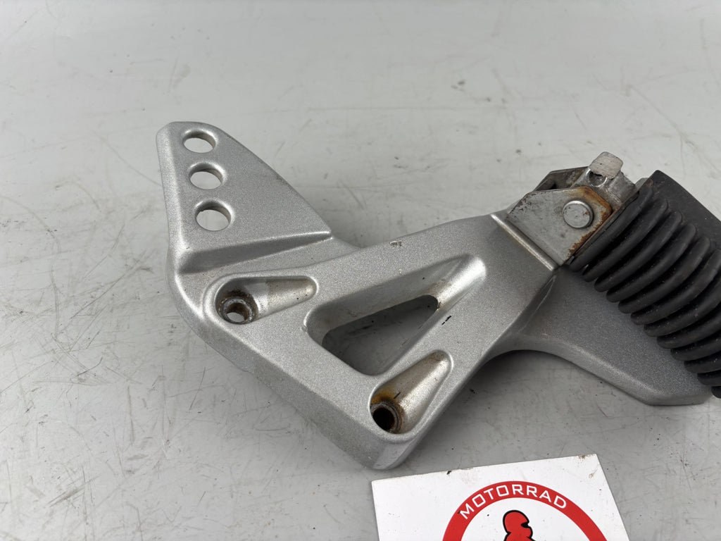 BMW F650 169 Fußraste Hoot Hangers rechts right Soziusfußraste