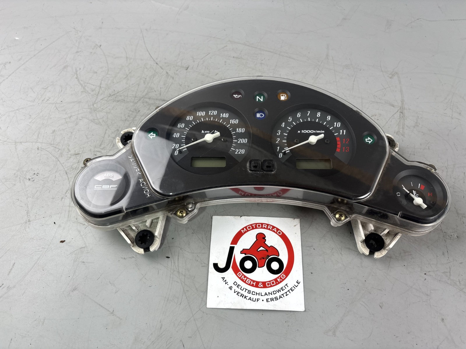 Honda CBF 600 S PC38 Tacho Speedometer Cockpit Instrumente DZM Drehzahlmesser