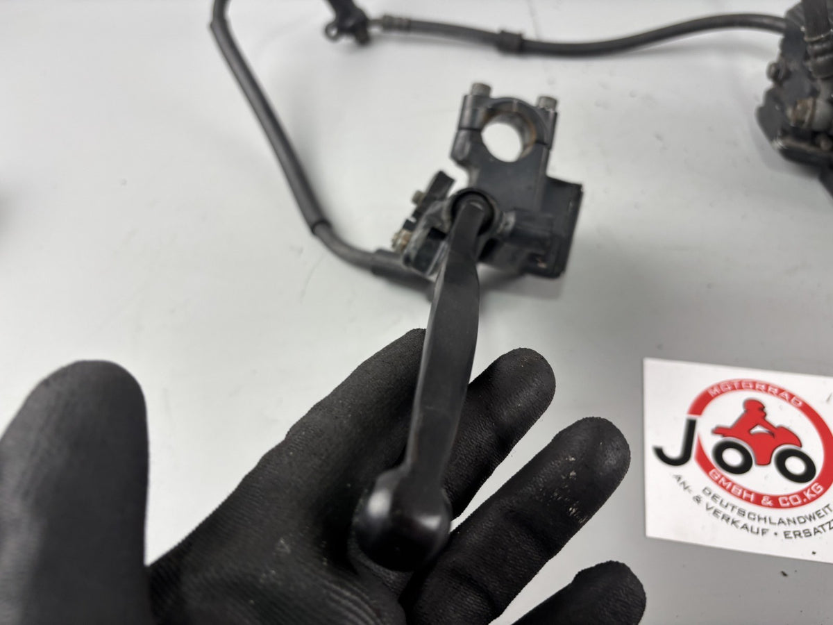 Honda VF 750 F RC15 Bremsanlage Bremse Brake Sattel Pumpe Vorne front