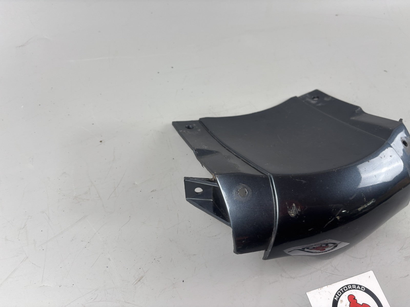 Suzuki GSX 750 F AK11 Heck Abdeckung Cover Verkleidung Kanzel Maske mitte