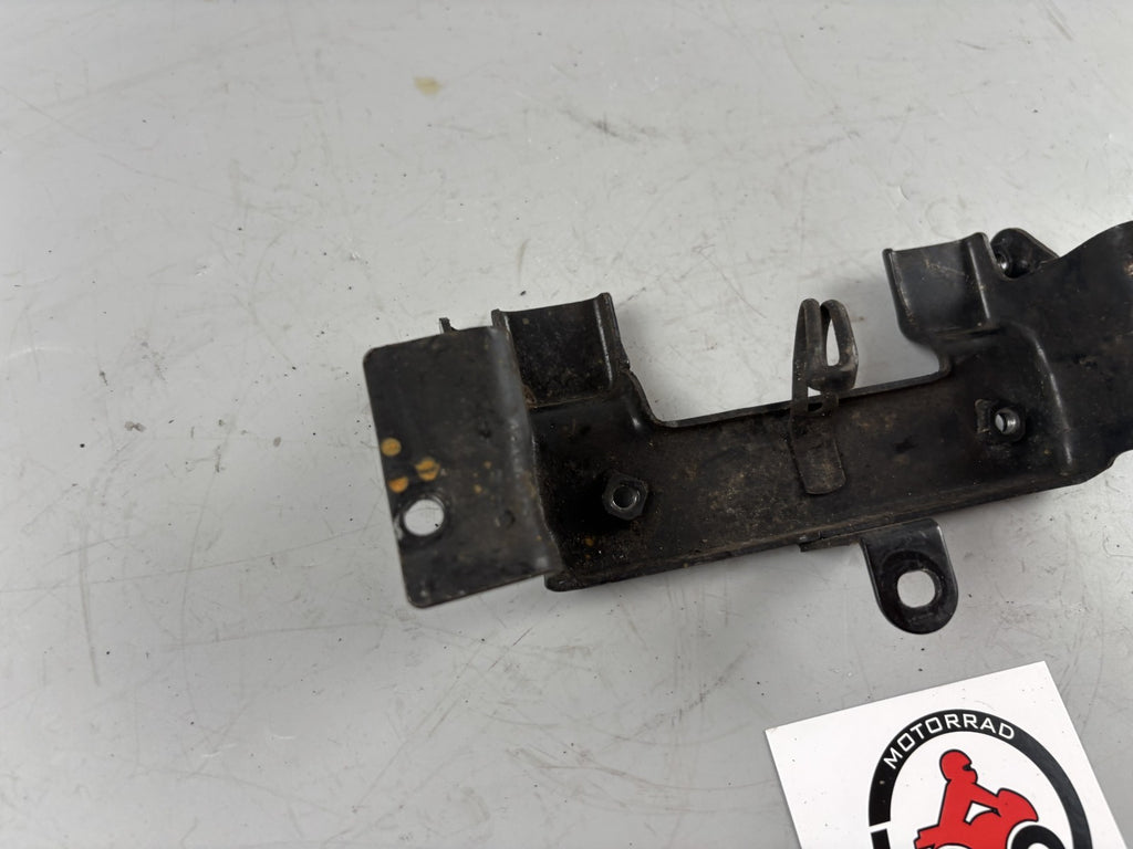 Suzuki VX 800 VS51B Tankhalterung Holder Halterung