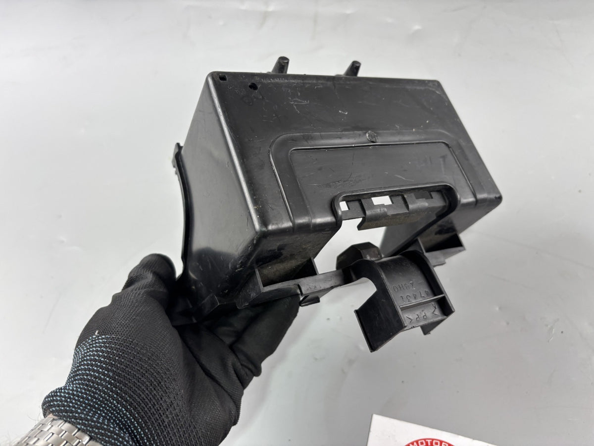 Suzuki GSX 650 F FA WVCJ Batteriekasten Batteriefach Halterung