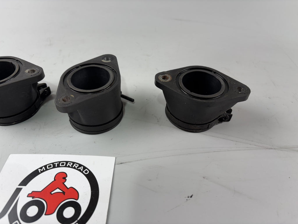 Suzuki GSX 750 F AK11 Ansaugstutzen Vergaser Gummi Rubber Ansaugung