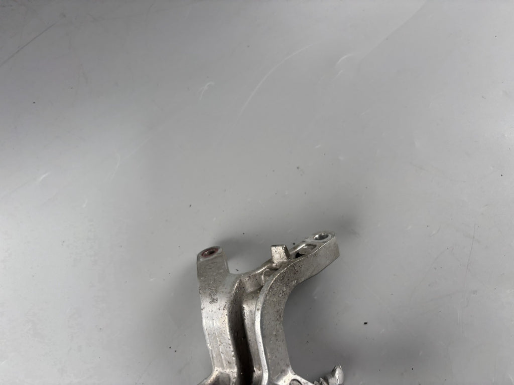 Yamaha YZF 1000 R Thunderace Fußrastenanlage Fußraste Sozius Beifahrer rechts