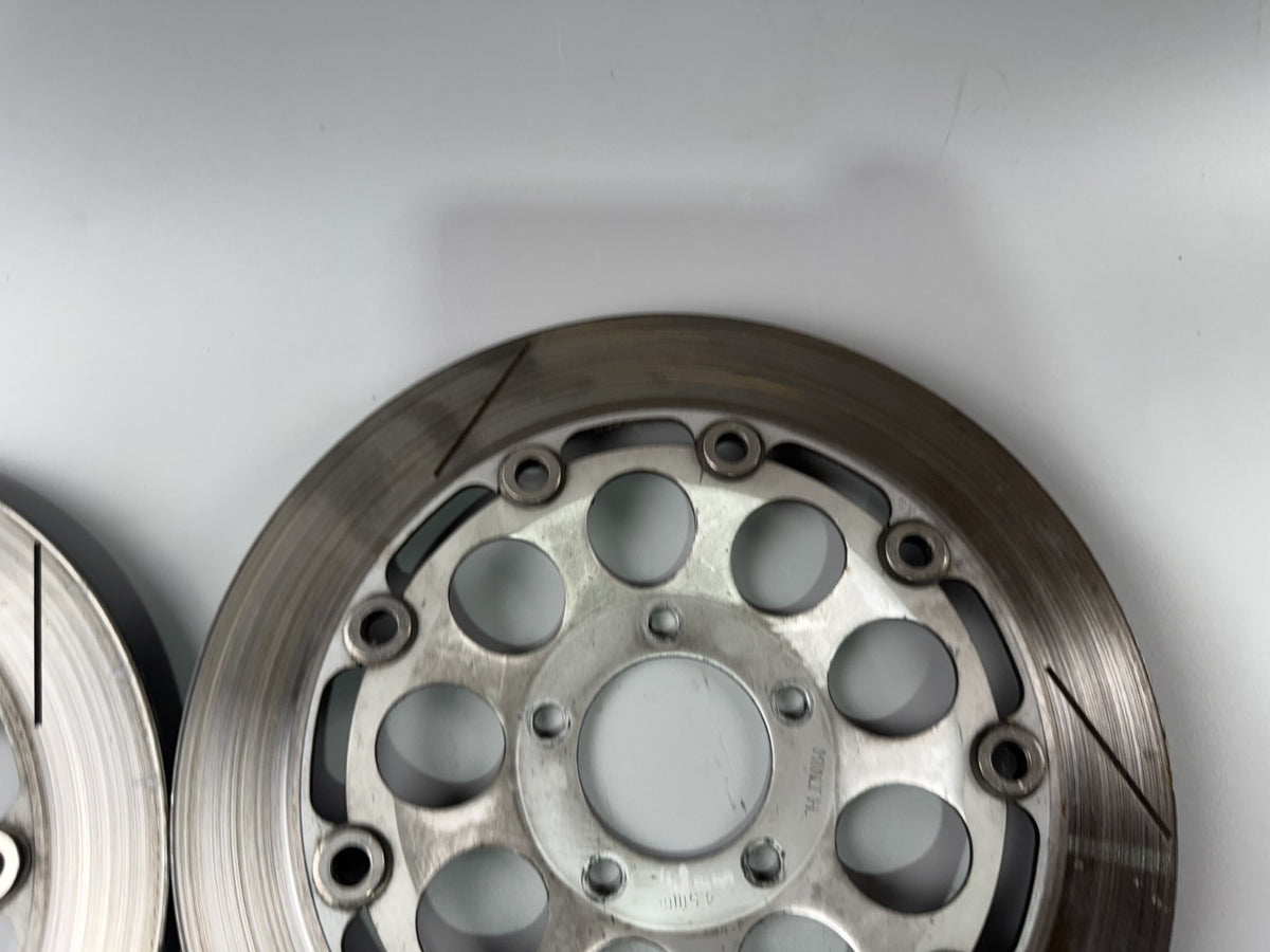 Suzuki GSX - R 1100 GV73C Bremsscheiben Bremsscheibe Brake Disc vorne 4,8mm