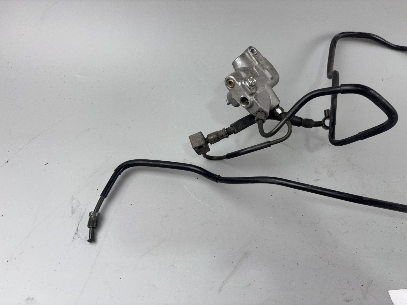 Honda VFR800 RC46/2 VTEC  Bremsleitung Bremse Leitung Brake Pipeline