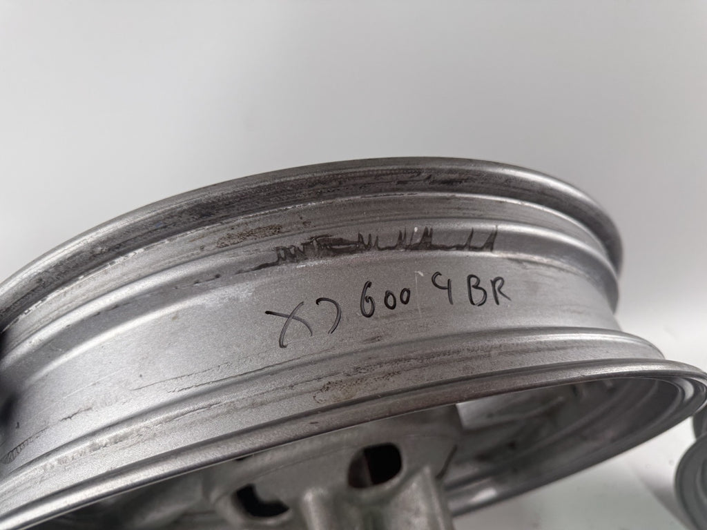 Yamaha XJ600 Diversion 4BR 4LX Hinterradfelge Felge Rim Rad hinten back