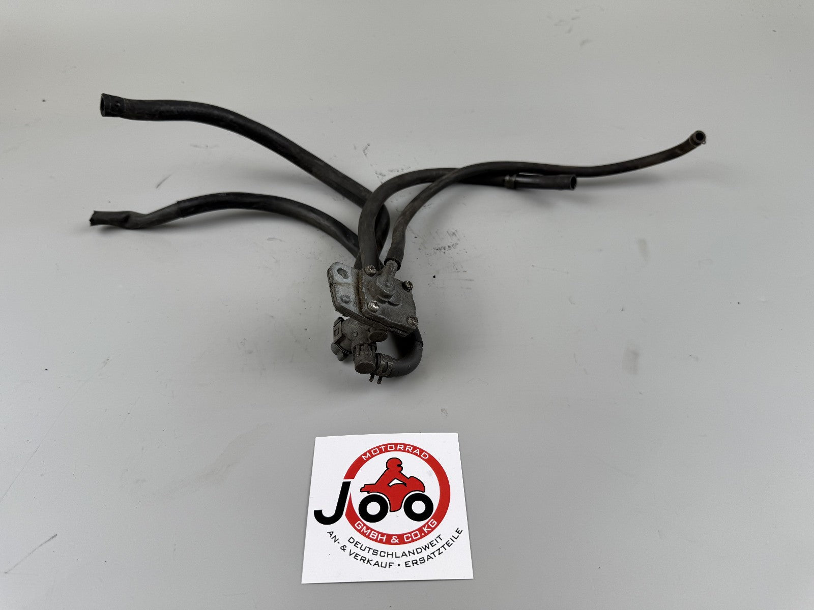 Suzuki GS500E GM51B Benzinhahn Fuel Gas Gasoline Ventil
