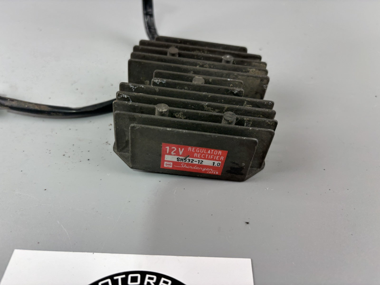 Honda CX500 C PC01 Güllepumpe Gleichrichter Spannungsregler Lima Lichtmaschine