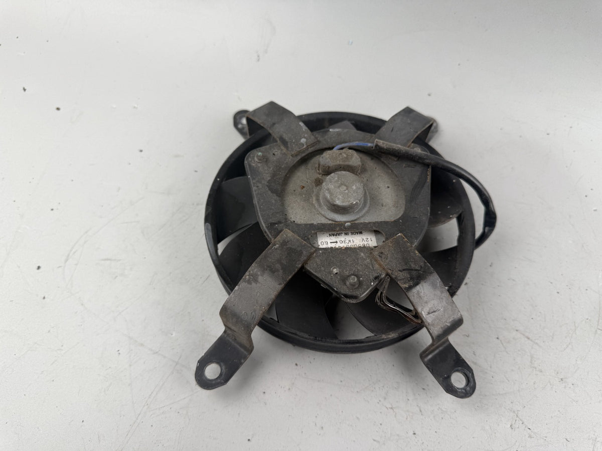 Kawasaki ER 6 N ER650A Lüfter Lüftung Ventilator Cooler Kühler