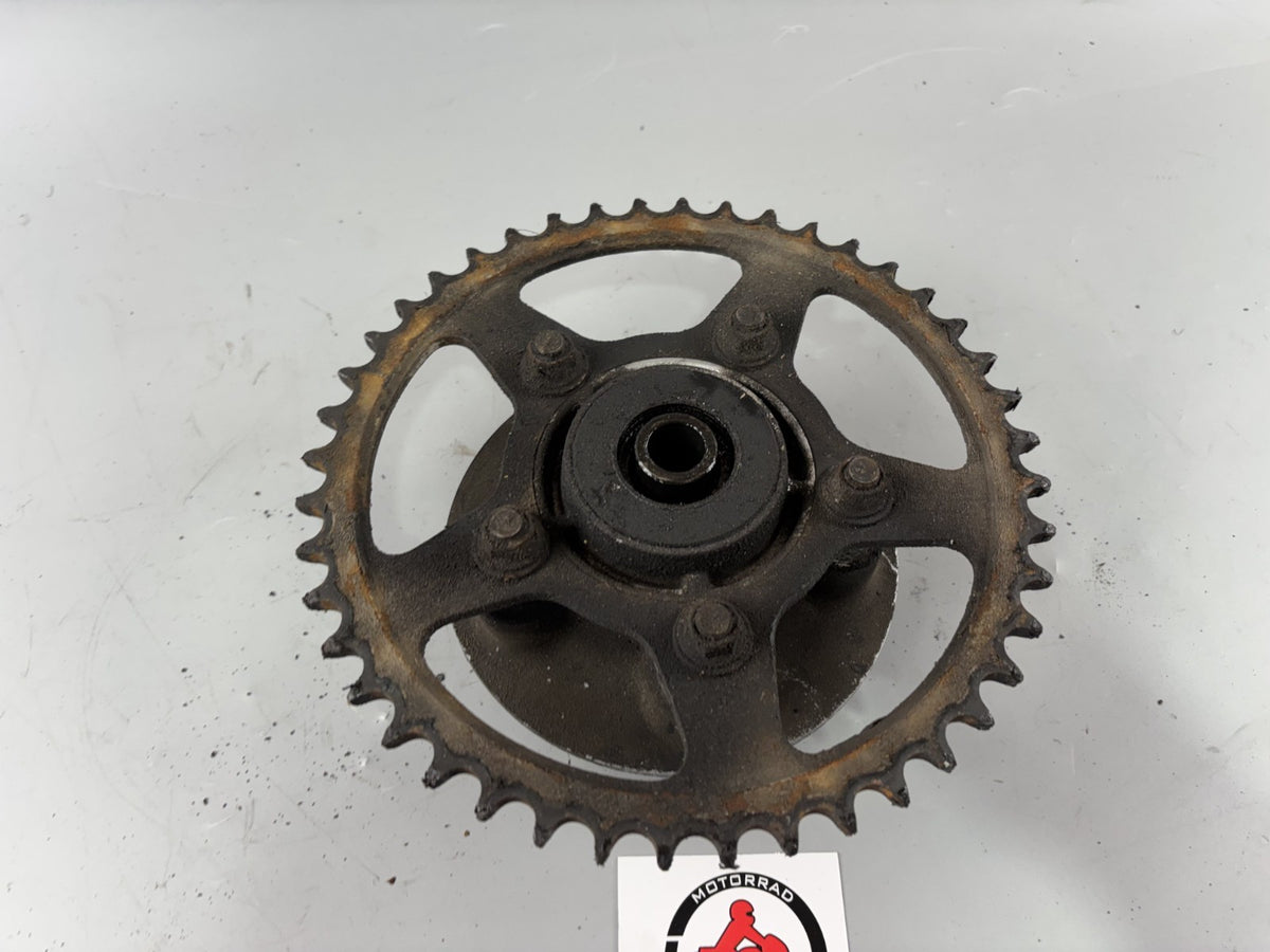 Suzuki SV650 S AV Kettenrad Kettenradträger Chain Antrieb