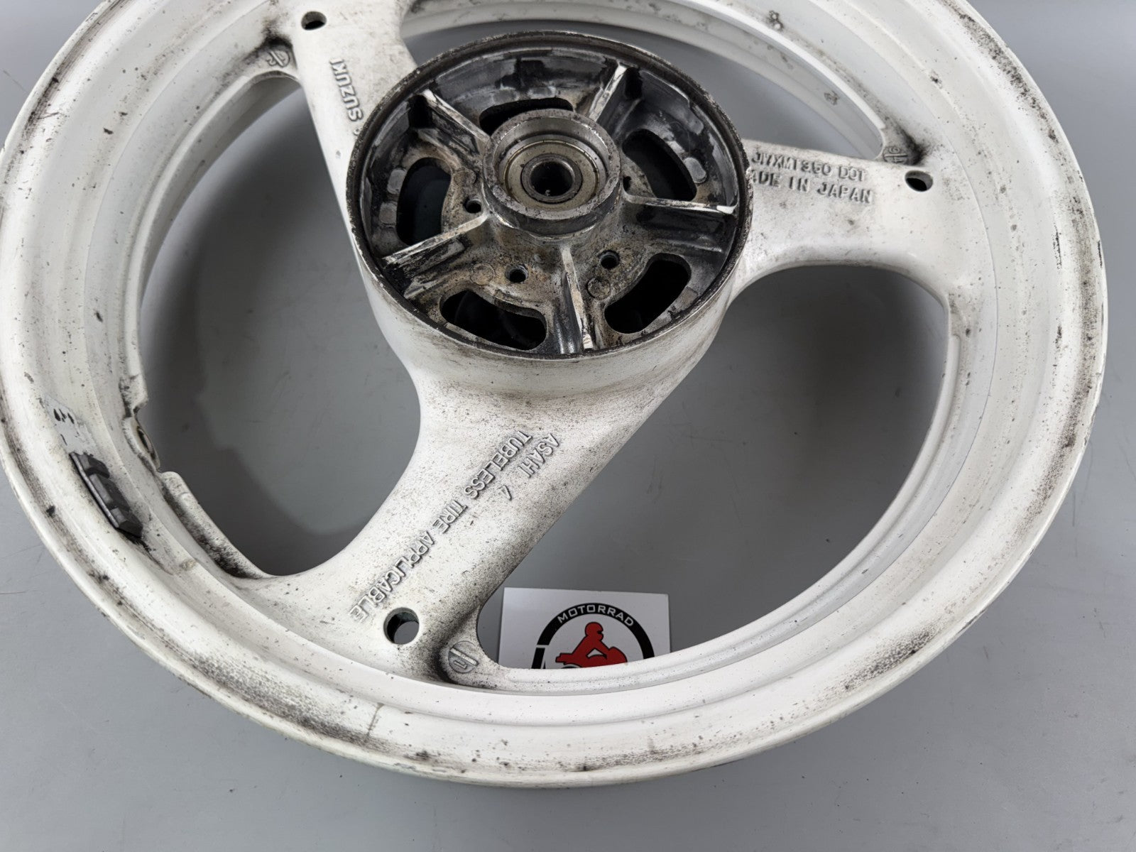 Suzuki GS500E GM51B Hinterradfelge Felge Rim Rad Speichen hinten back
