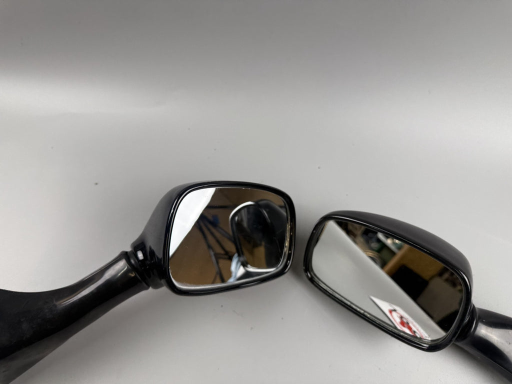 Triumph Sprint 955i ST T695 Rückspiegel Spiegel Spiegelpaar Mirror