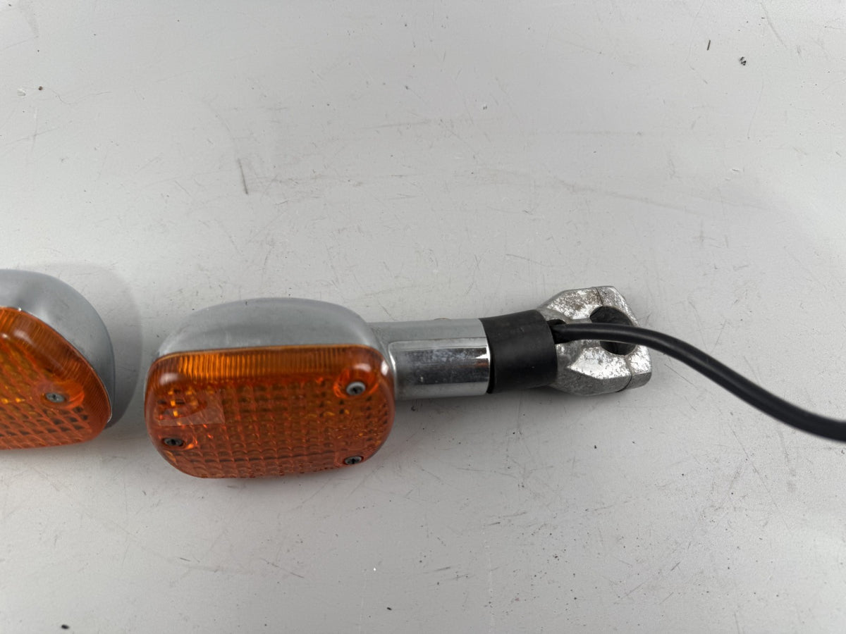 Honda CMX450 Rebell PC17 Blinker Blinkerpaar Blinkerset Turn Signal Lighters