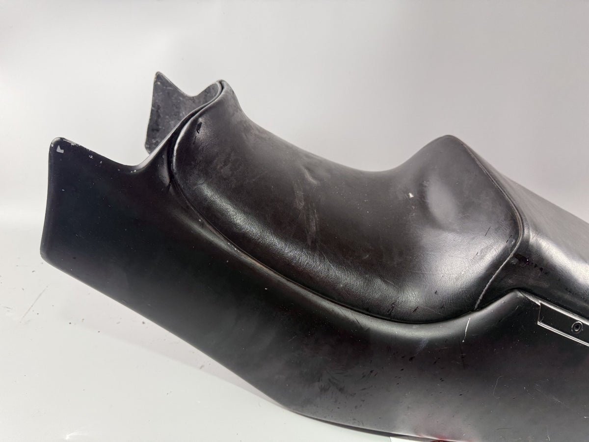 Suzuki GSX - R 1100 GV73C Sitzbank Seat Sitz Verkleidung Heckverkleidung Cover