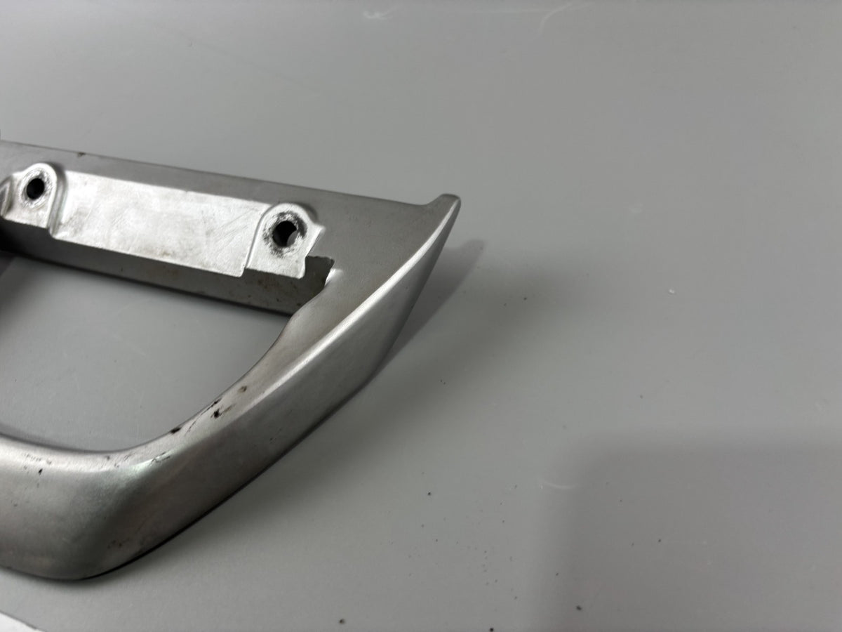 Suzuki GS 500 EU GM51B Soziusgriff Beifahrergriff Holder Spoiler Heck hinten