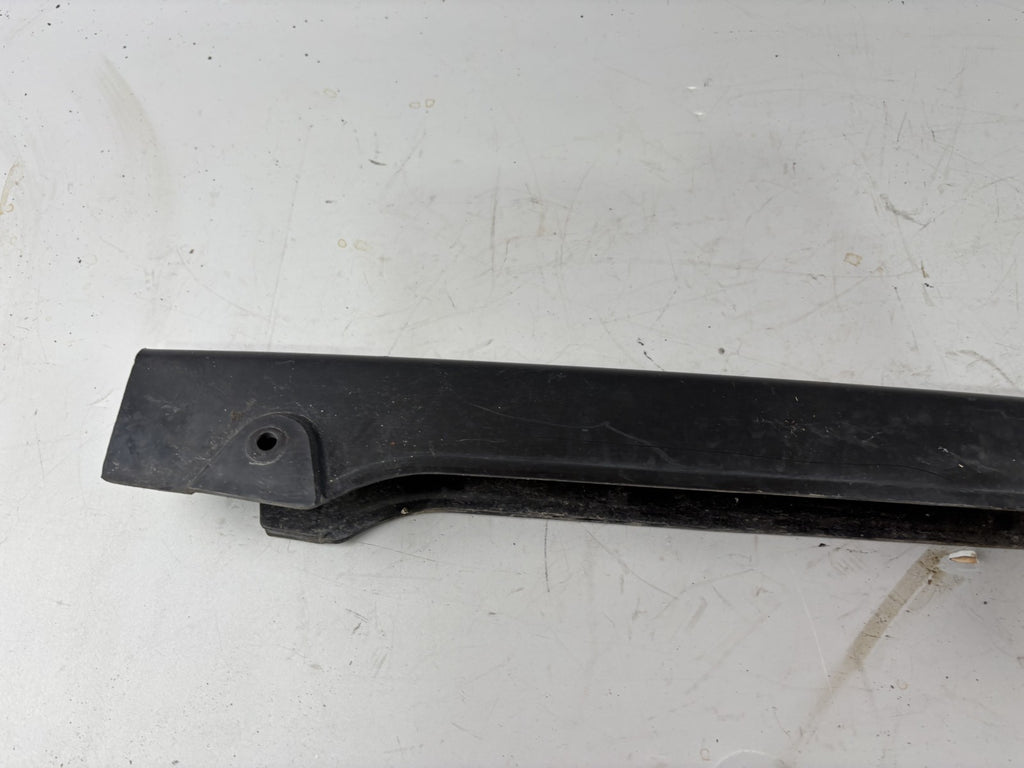 Yamaha YBR 125 RE05 Kettenschutz Cover Verkleidung Abdeckung