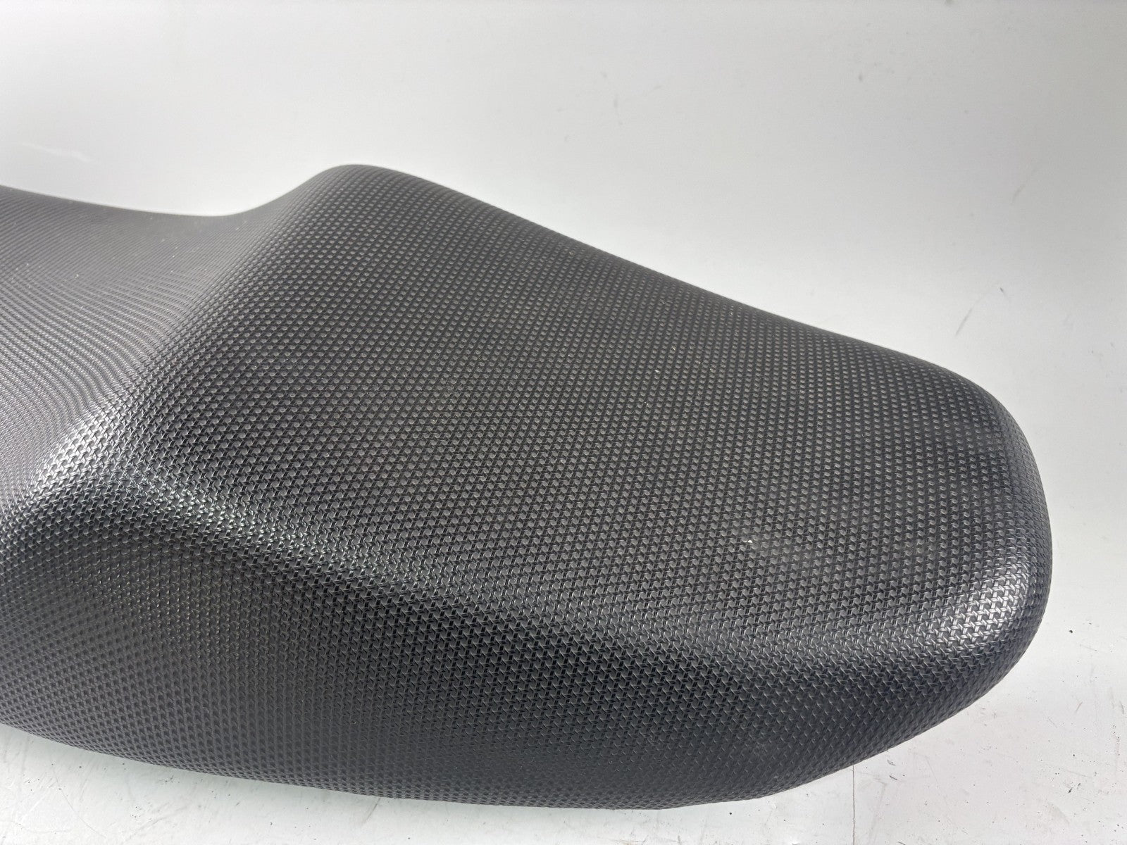 Suzuki GSX 750 F AK11 Sitzbank Seat Sitz Bezug Polster