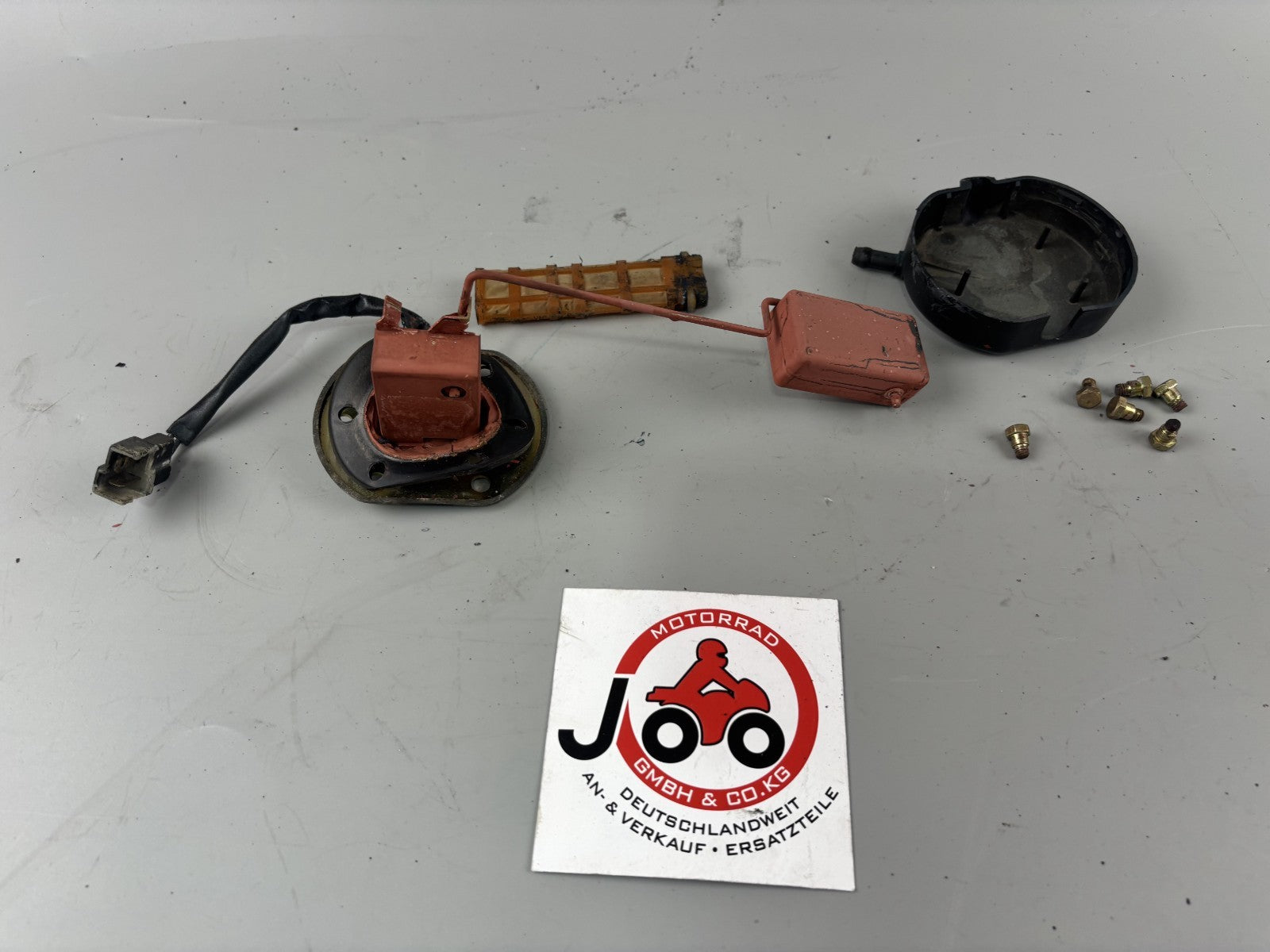 Honda NTV650 revere RC33 Tankgeber Füllstandgeber Fuel Gas Füllstandsanzeige