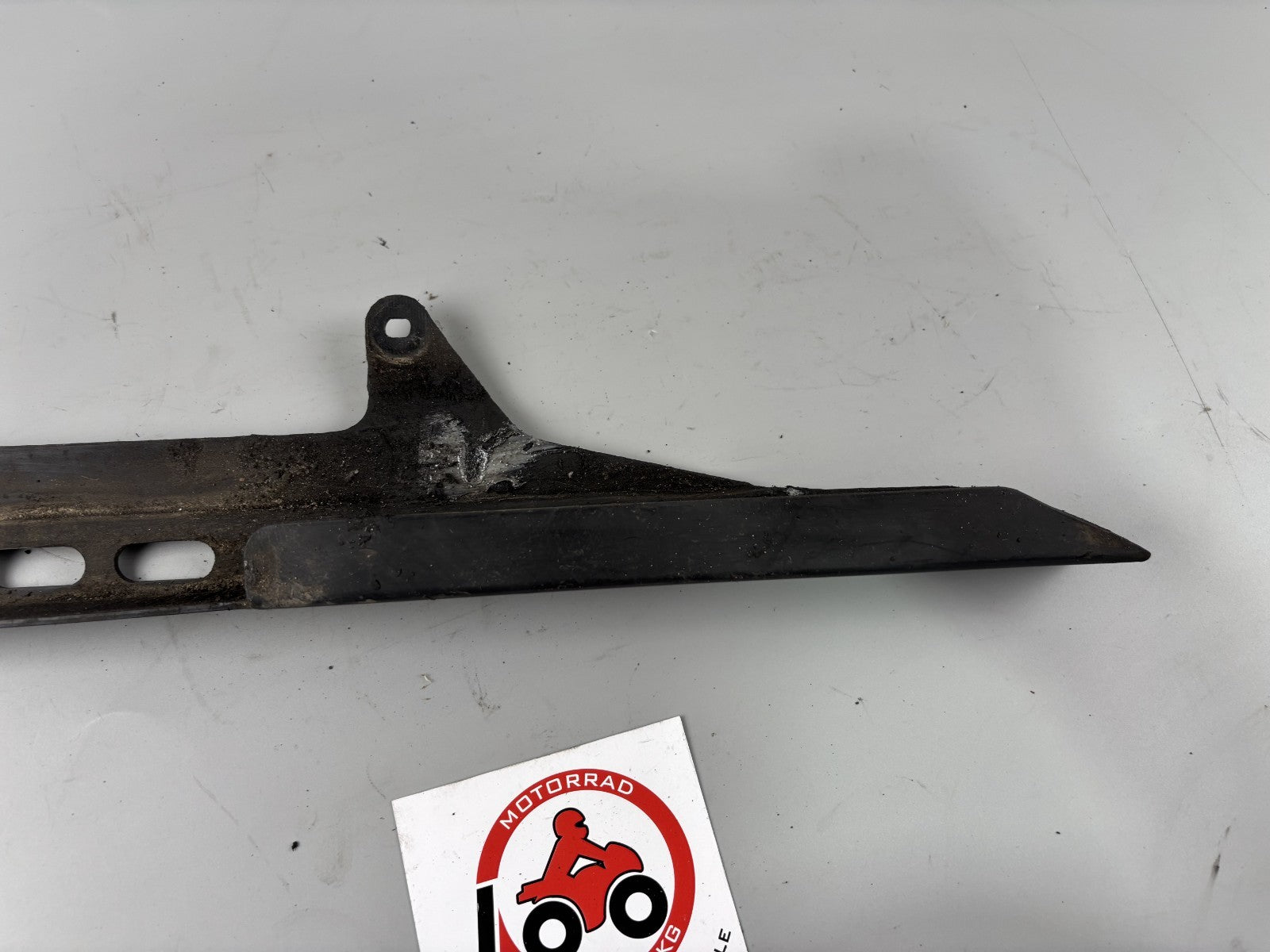 Yamaha FZS600 Fazer RJ02 Kettenschutz Abdeckung Cover Verkleidung Chain
