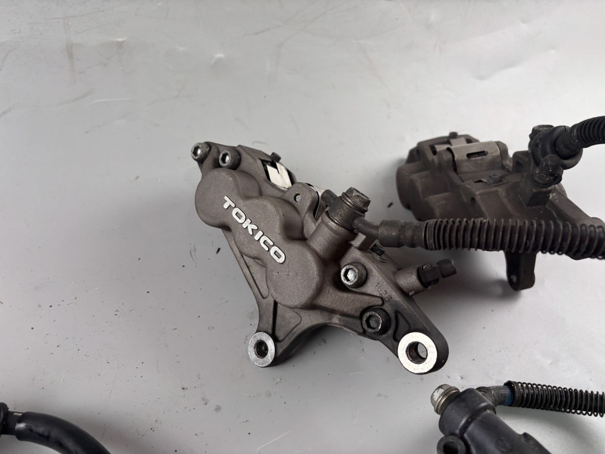 Kawasaki ZRX1100 ZRT10C Bremsanlage Bremse Brake Sattel Pumpe vorne front