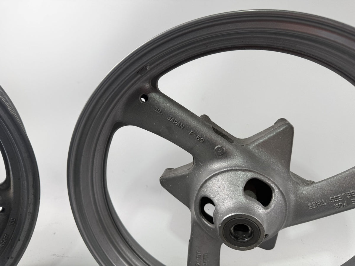 Yamaha XJ600 Diversion 4BR 4LX Vorderradfelge Wheel Felge vorne front Rad RIM