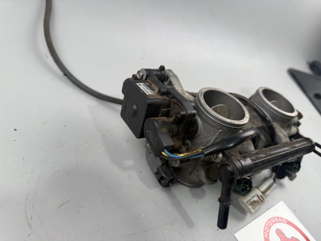 Kawasaki ER 6 N ER650A Einspritzanlage Fuel Gas Drosselklappen Einspritzdüsen