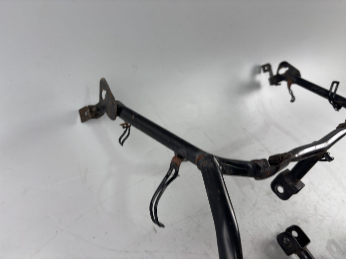 Suzuki GSX-R 750 W GR7BB Geweih Halterung Verkleidung Cover Maske Kanzel