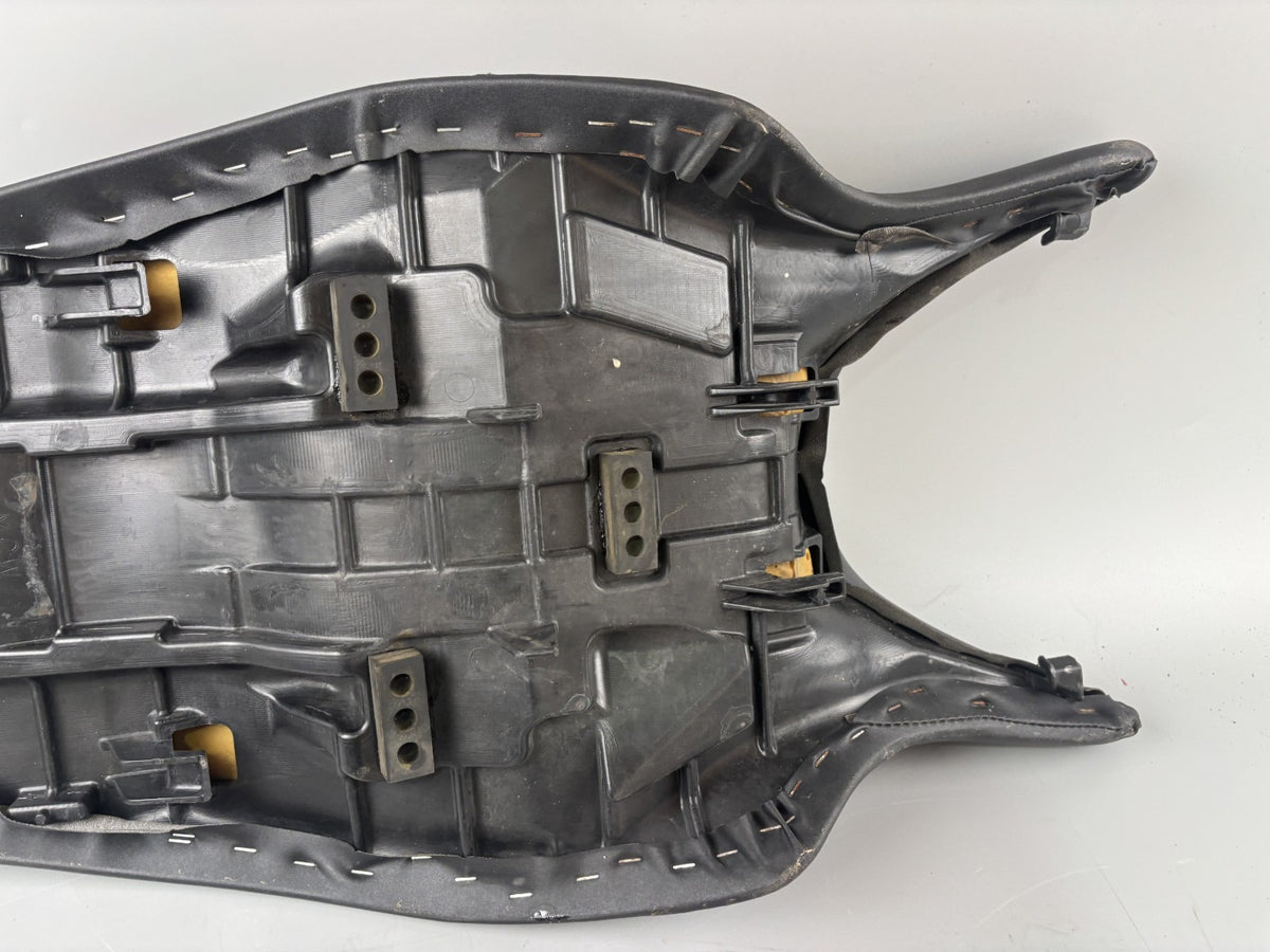 Honda VFR800 RC46/2 VTEC Sitzbank Seat Sitz Sitzkissen Bezug