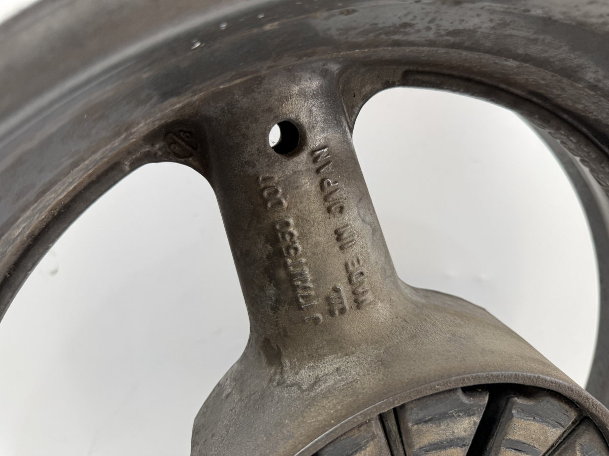 Suzuki GSX750 AE Inazuma Hinterradfelge Rim back hinten Rad Felge
